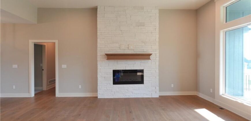 12770 NW Larkspur Lane, Platte City, MO 64079