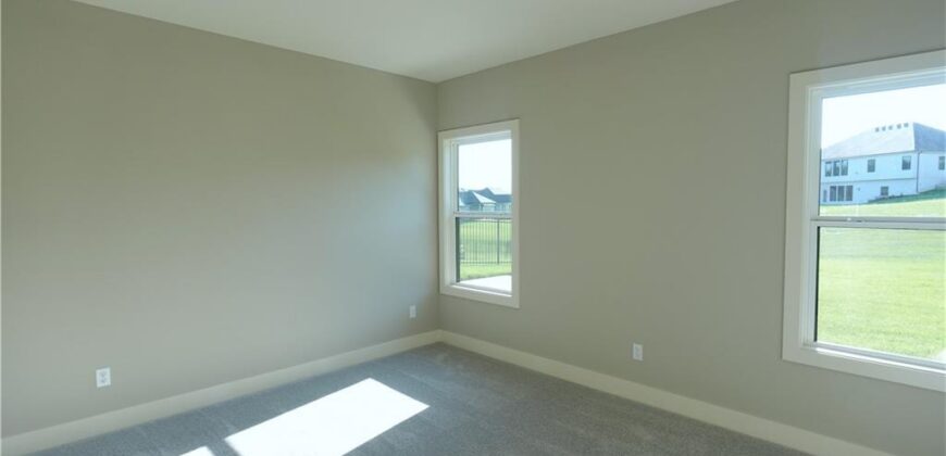 12770 NW Larkspur Lane, Platte City, MO 64079