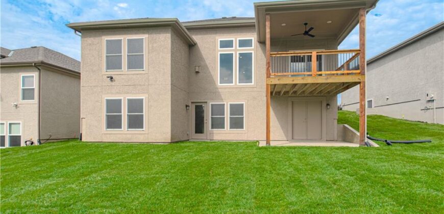 2121 Greenfield Point, Kearney, MO 64060