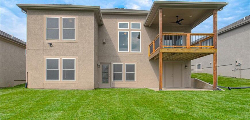2121 Greenfield Point, Kearney, MO 64060