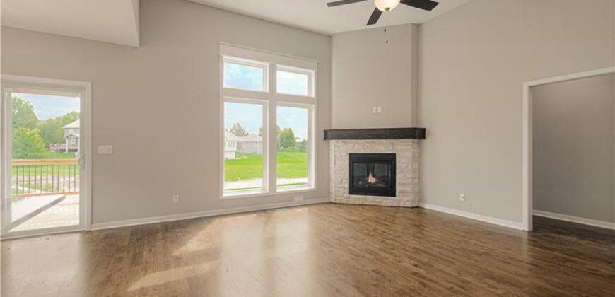 2121 Greenfield Point, Kearney, MO 64060