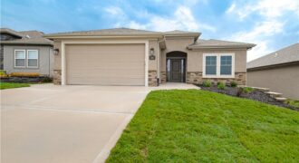 2121 Greenfield Point, Kearney, MO 64060