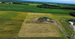 7203 92 Highway, Smithville, MO 64089