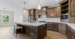 10101 N Oakland Avenue, Kansas City, MO 64157