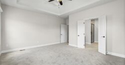 10101 N Oakland Avenue, Kansas City, MO 64157