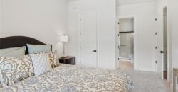 8625 Westridge Court, Parkville, MO 64152