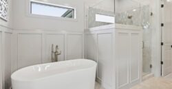 8625 Westridge Court, Parkville, MO 64152