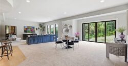 8625 Westridge Court, Parkville, MO 64152