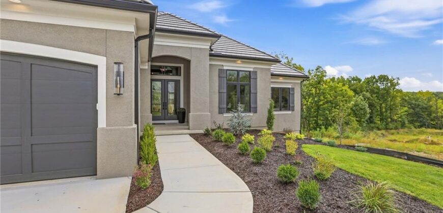 5831 Lentz Drive, Parkville, MO 64152