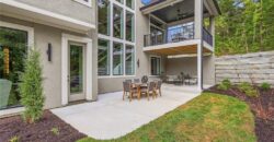 5831 Lentz Drive, Parkville, MO 64152