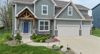 8820 NE 94th Street, Kansas City, MO 64157