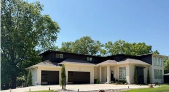 9702 NW 75th Street, Weatherby Lake, MO 64152