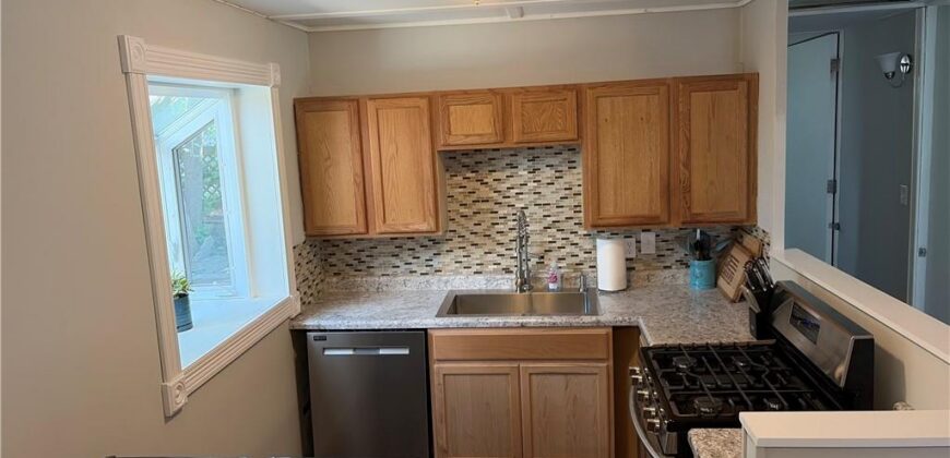 4515 N Troost Avenue, Kansas City, MO 64116