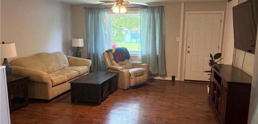 4515 N Troost Avenue, Kansas City, MO 64116