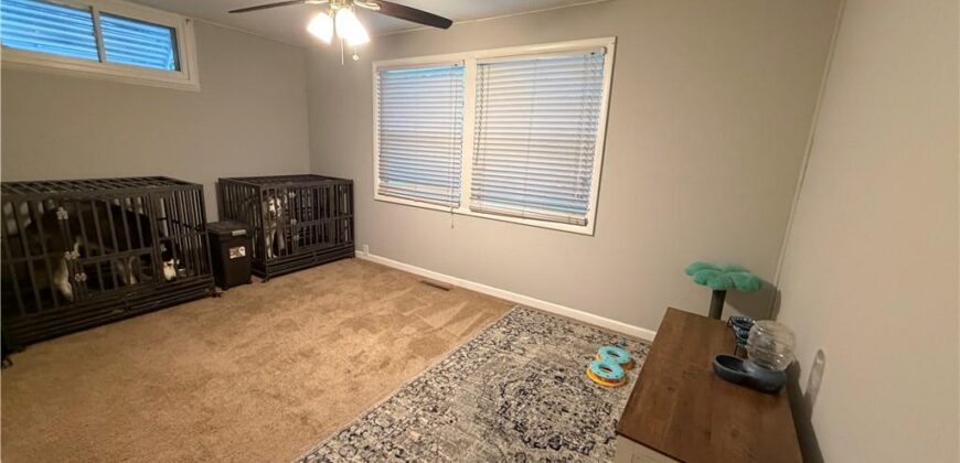 4515 N Troost Avenue, Kansas City, MO 64116