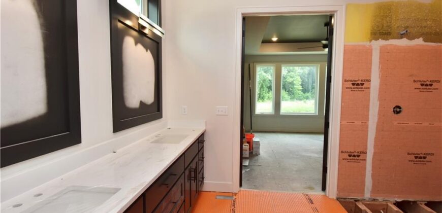 8369 NE 77th Terrace, Kansas City, MO 64158