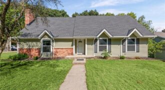 5506 NW Verlin Drive, Parkville, MO 64152