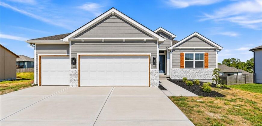1320 NE 122nd Street, Kansas City, MO 64165
