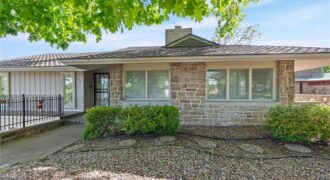 3630 N Briarcliff Road, Kansas City, MO 64116