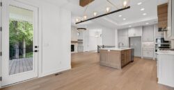 10410 River Hills Drive, Parkville, MO 64152