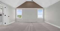 7045 NW Yulich Court, Parkville, MO 64152