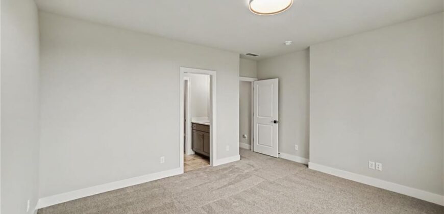6307 NW 103rd Street, Kansas City, MO 64154