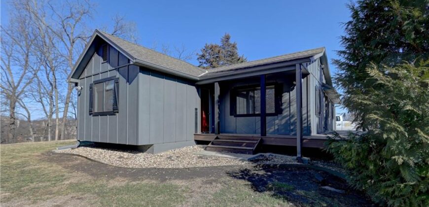 6121 NW Klamm Road, Kansas City, MO 64152