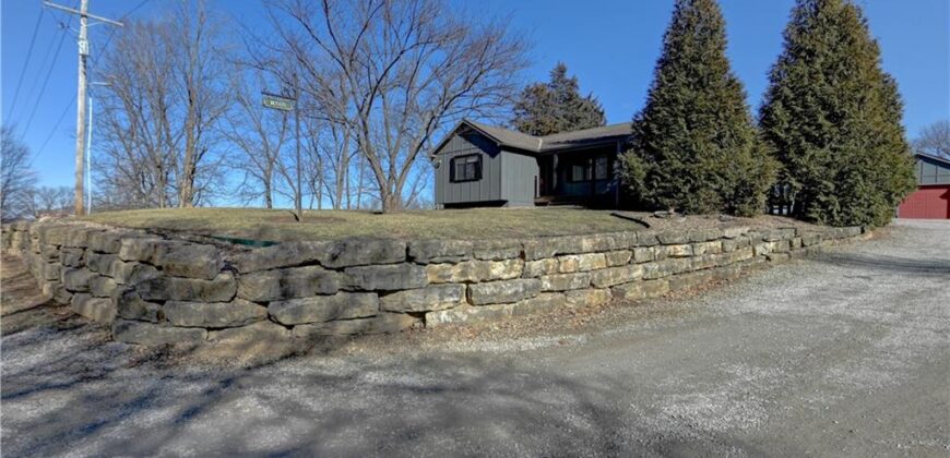 6121 NW Klamm Road, Kansas City, MO 64152