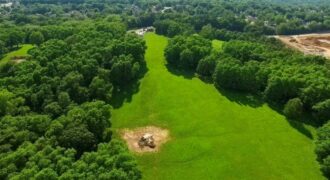 6121 NW Klamm Road, Kansas City, MO 64152
