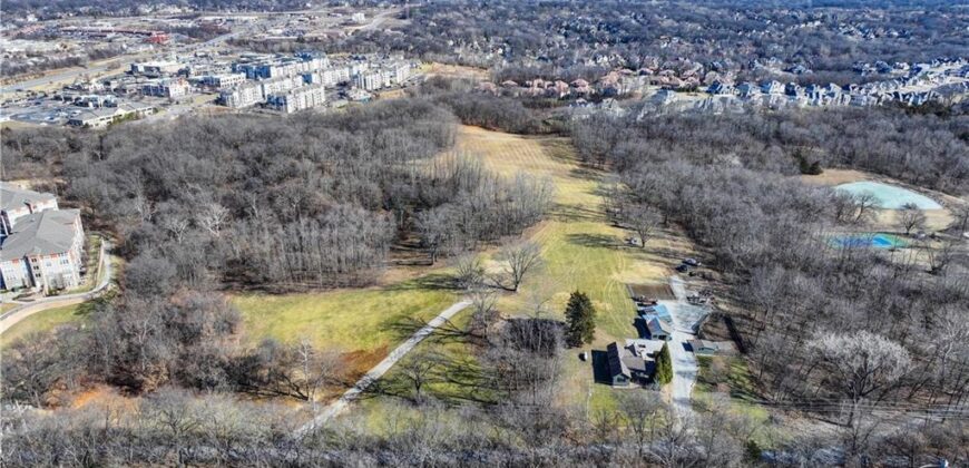 6121 NW Klamm Road, Kansas City, MO 64152