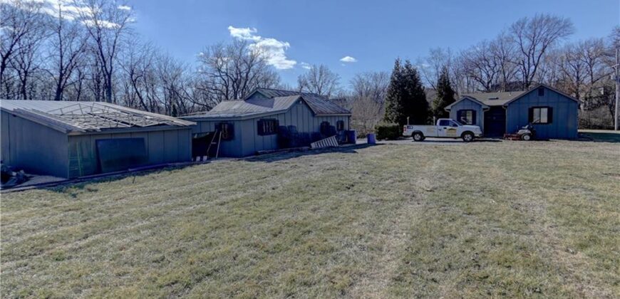 6121 NW Klamm Road, Kansas City, MO 64152