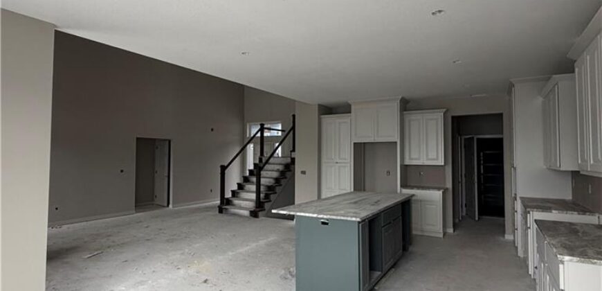 2357 Prairie Creek Drive, Kearney, MO 64060