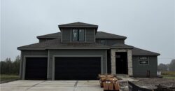 2357 Prairie Creek Drive, Kearney, MO 64060