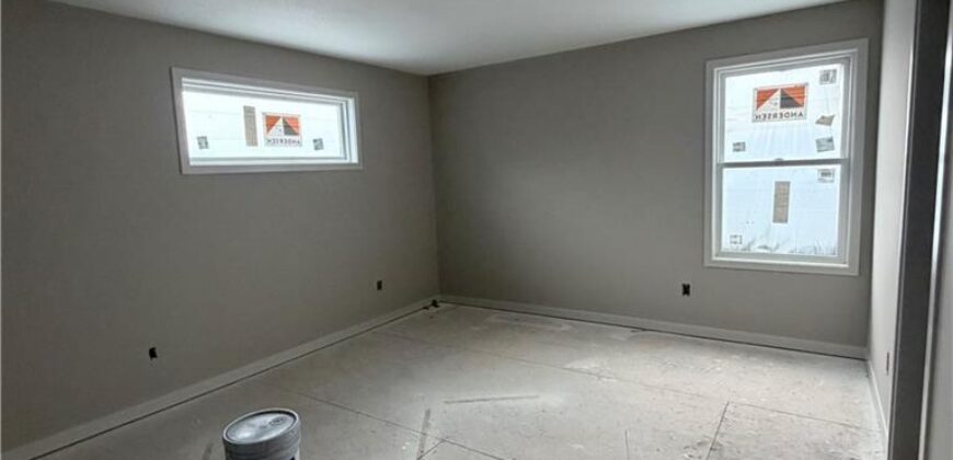 2357 Prairie Creek Drive, Kearney, MO 64060