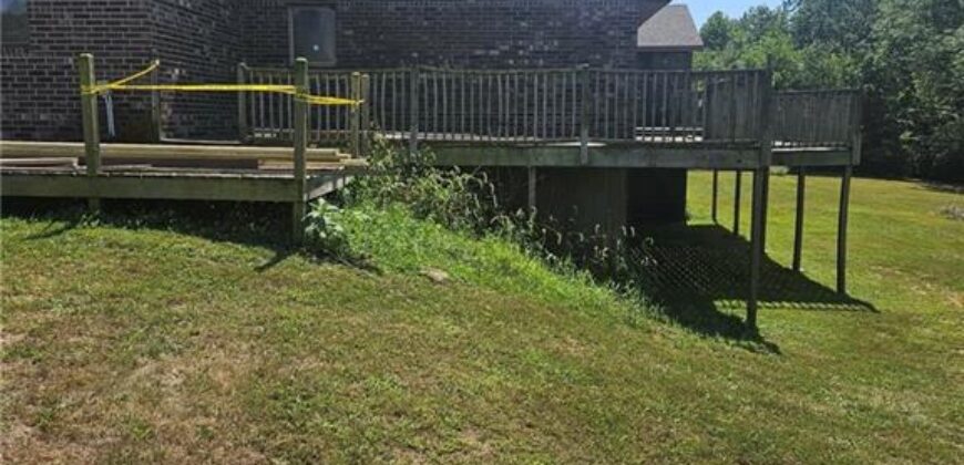 25410 High Drive, Excelsior Springs, MO 64024