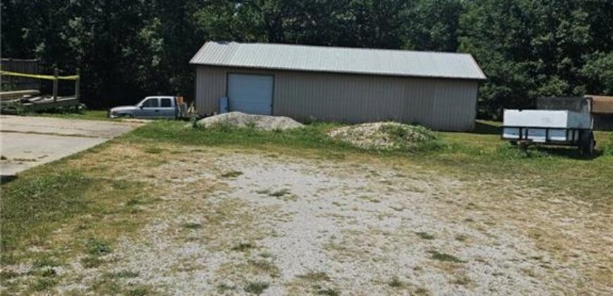 25410 High Drive, Excelsior Springs, MO 64024