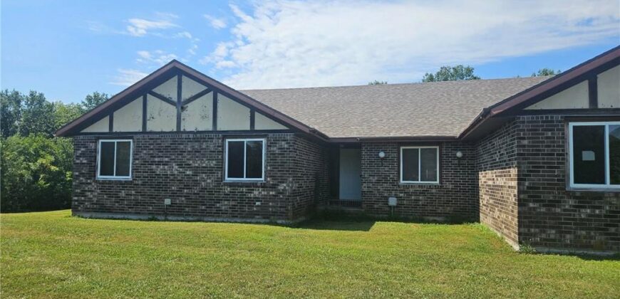 25410 High Drive, Excelsior Springs, MO 64024