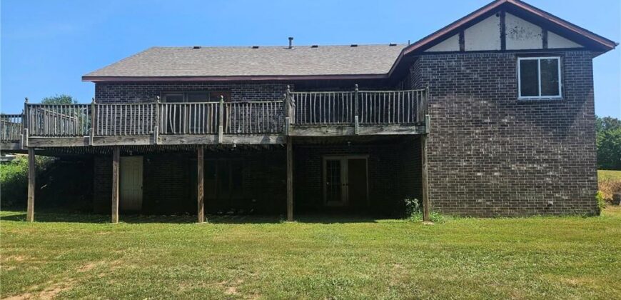 25410 High Drive, Excelsior Springs, MO 64024