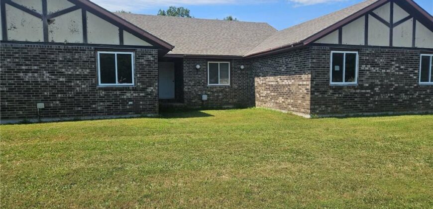 25410 High Drive, Excelsior Springs, MO 64024