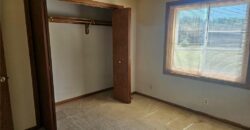 25410 High Drive, Excelsior Springs, MO 64024