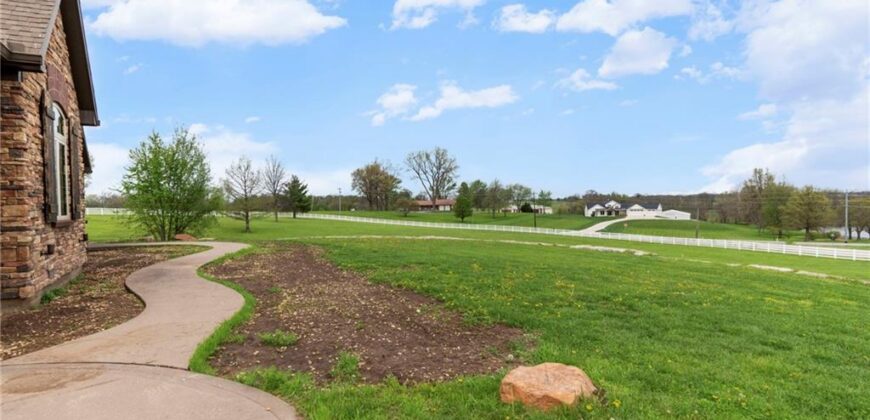 16108 Plattsburg Road, Kearney, MO 64060