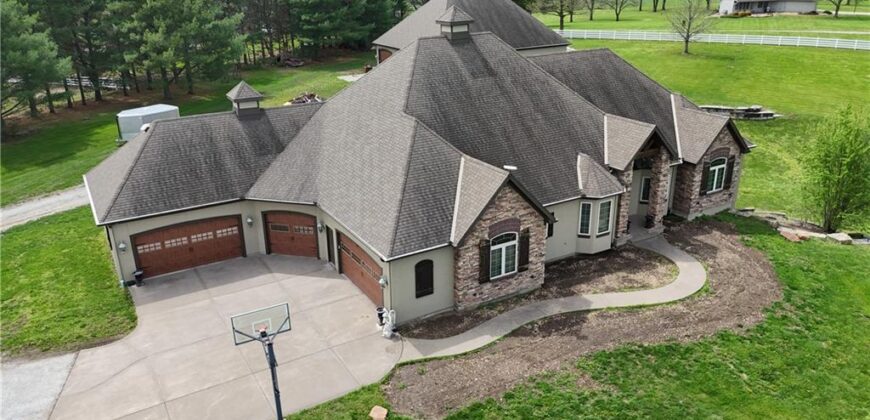 16108 Plattsburg Road, Kearney, MO 64060