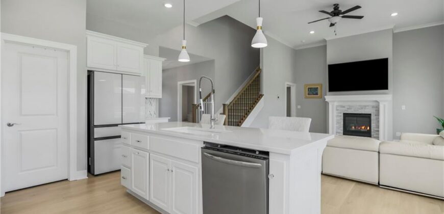 6709 NW 105th Street, Kansas City, MO 64154