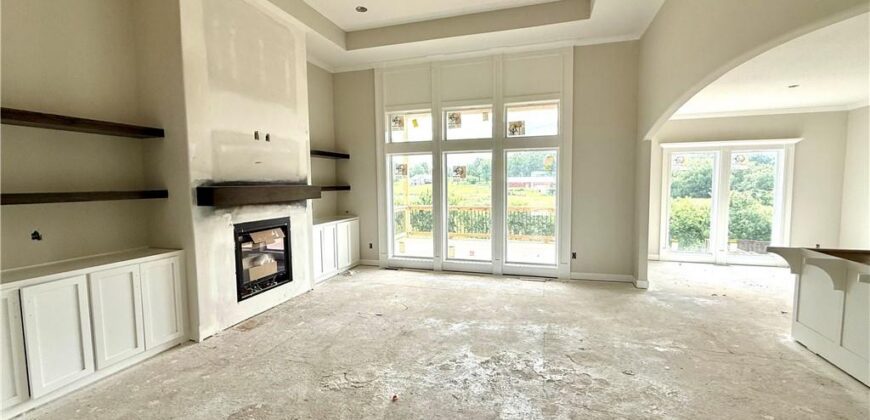 1039 Fir Lane, Liberty, MO 64068