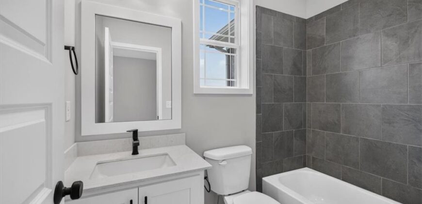 7016 N Beaman Avenue, Kansas City, MO 64151