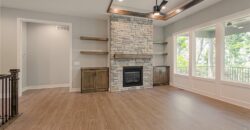 4830 NW Huonker Court, Riverside, MO 64150