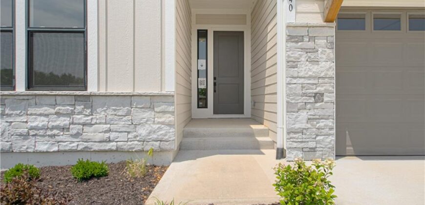 4840 NW Huonker Court, Riverside, MO 64150