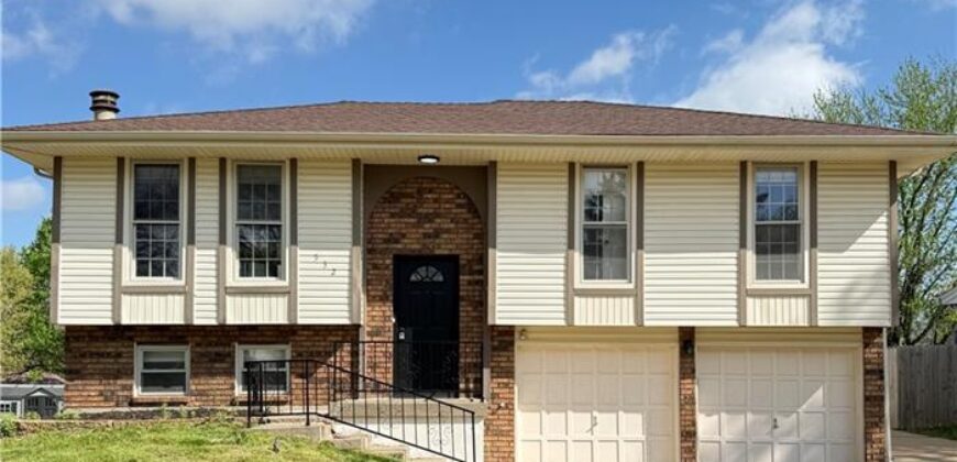 532 NE 98th Place, Kansas City, MO 64155