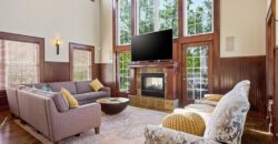 10875 Allen Way, Parkville, MO 64152