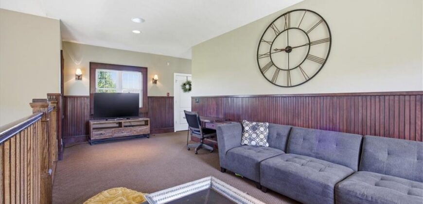 10875 Allen Way, Parkville, MO 64152